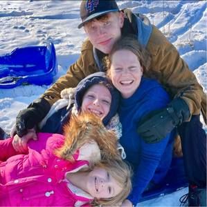 Meet your Posher, Alyce